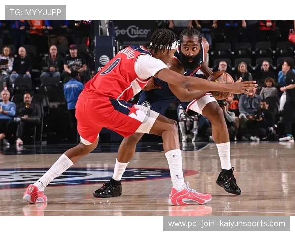 哈登连续喂饼激活内线：一场从外线到禁区的温柔革命